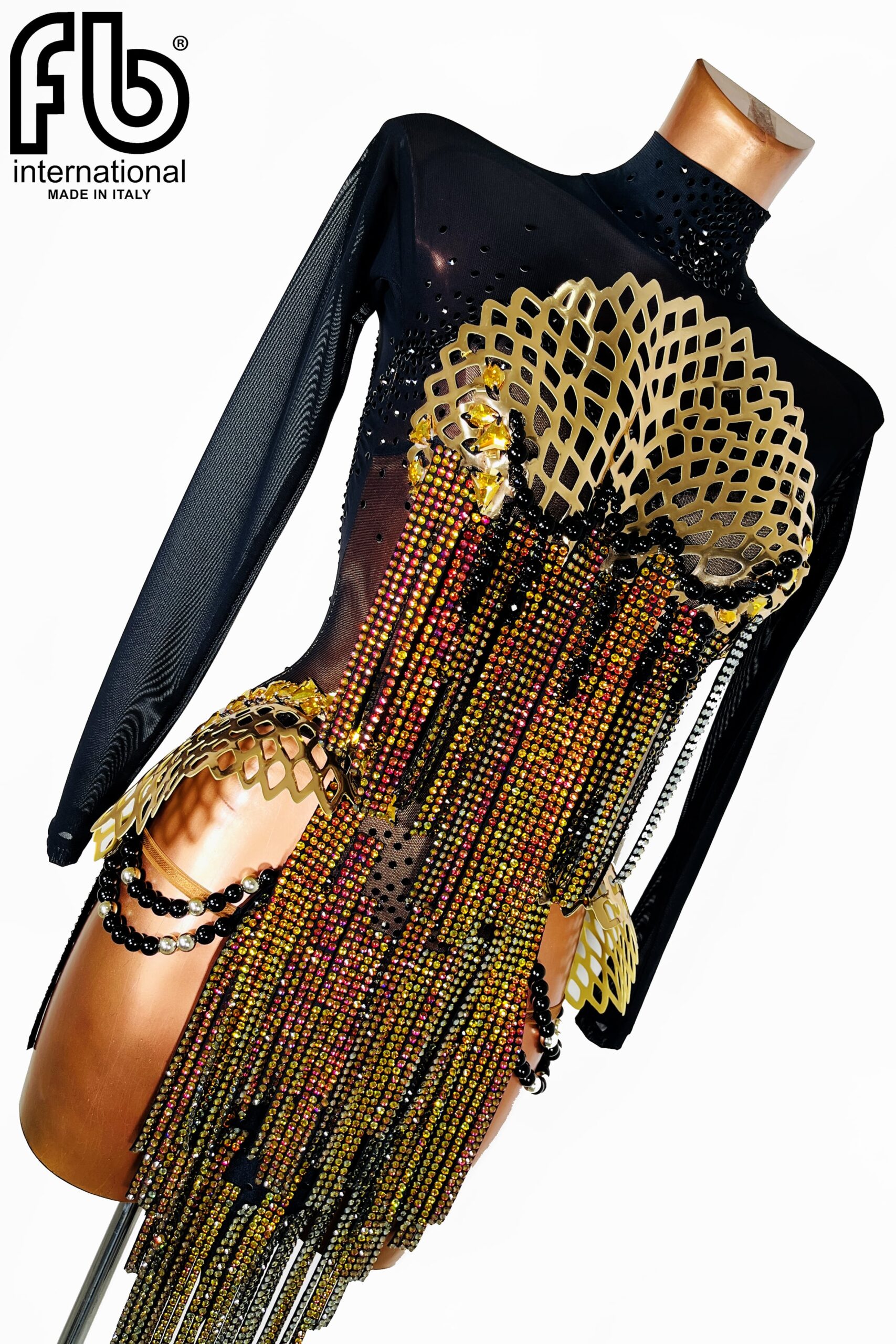 Abito da ballo latino americano da donna in retina nera e con applicazioni dorate in 3D e frangette di strass multicolor